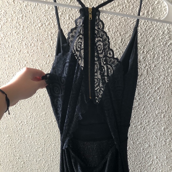 sparkly lace-back mini dress - Picture 2 of 3